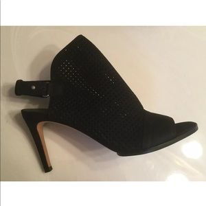 Vince Shoes - Vince heels 71/2 Vince Shoes - Vince heels 71/2